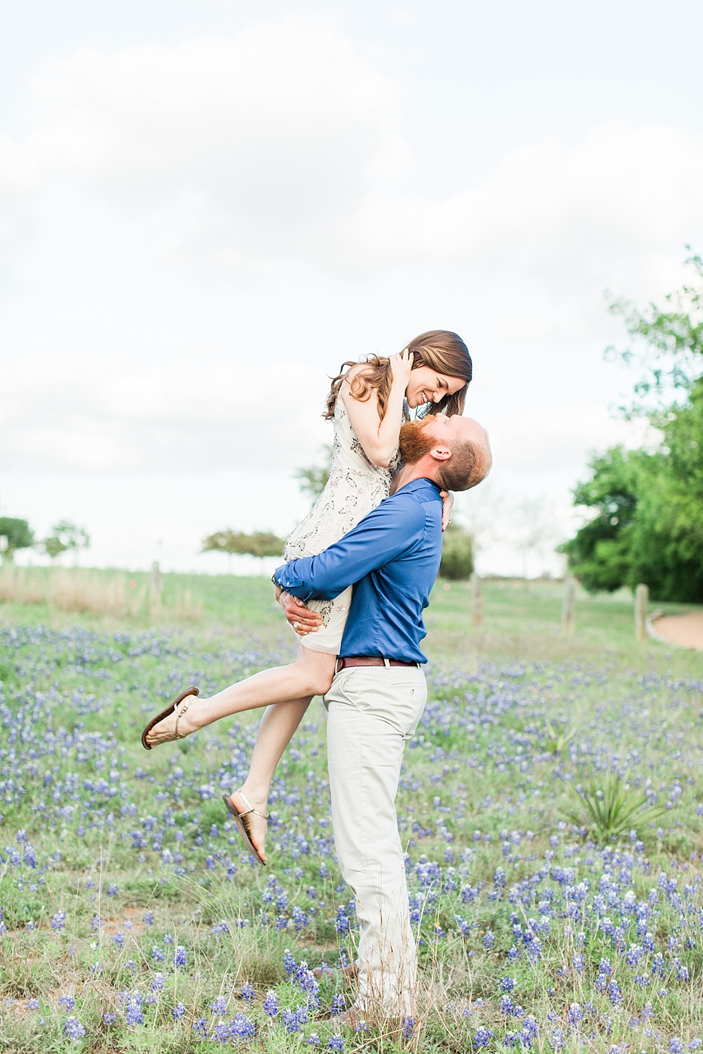 Bluebonnet Engagement photos in Fredericksburg Texas 0027