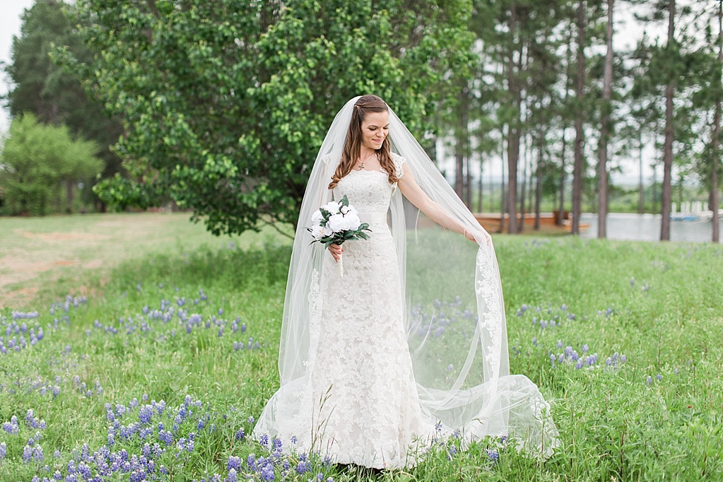 Bluebonnet bridal photos in Fredericksburg Texas 0002