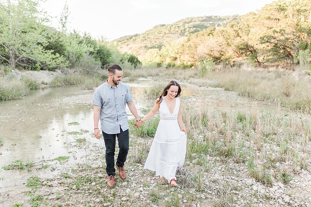 Spring Hill Country Engagement session with kid in Medina Texas 0013