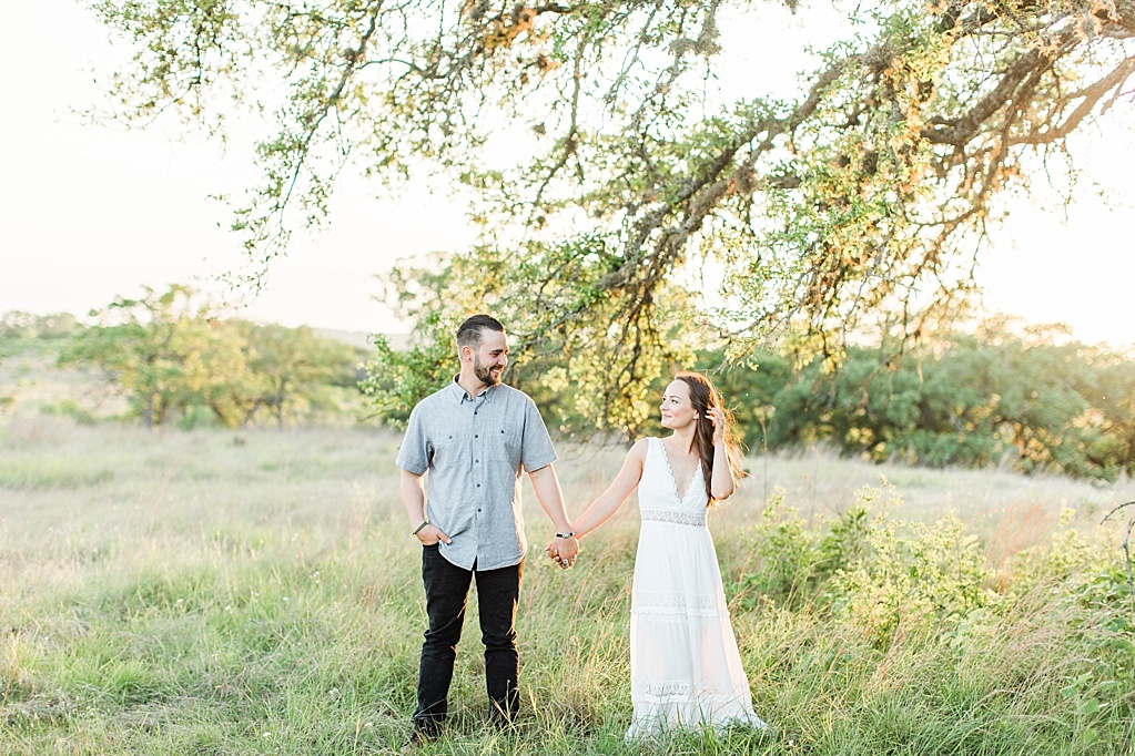 Spring Hill Country Engagement session with kid in Medina Texas 0029