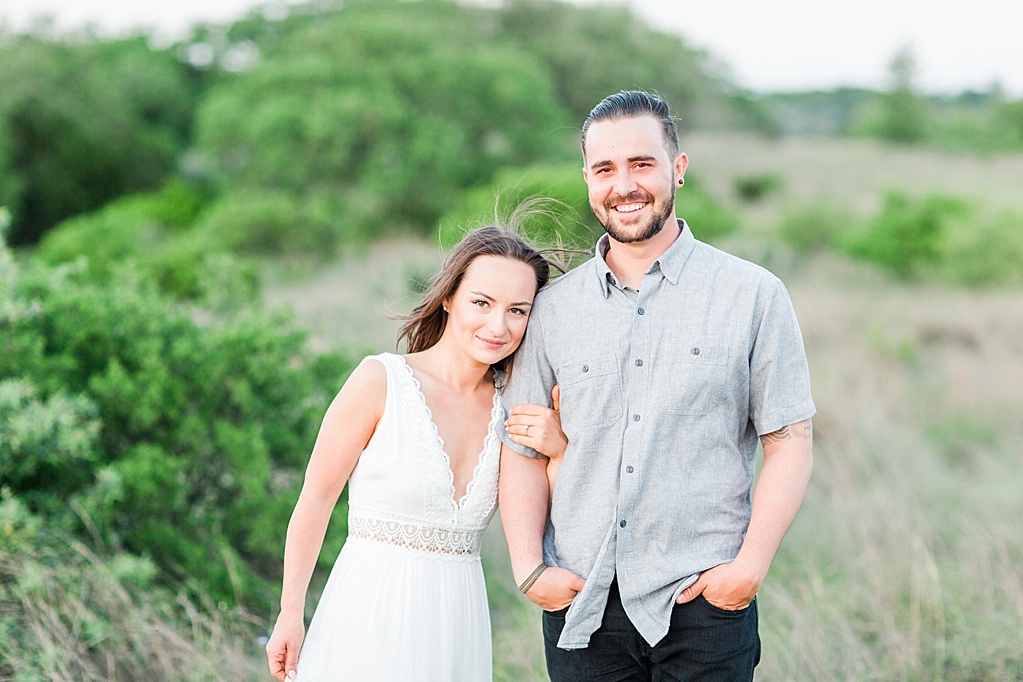 Spring Hill Country Engagement session with kid in Medina Texas 0039