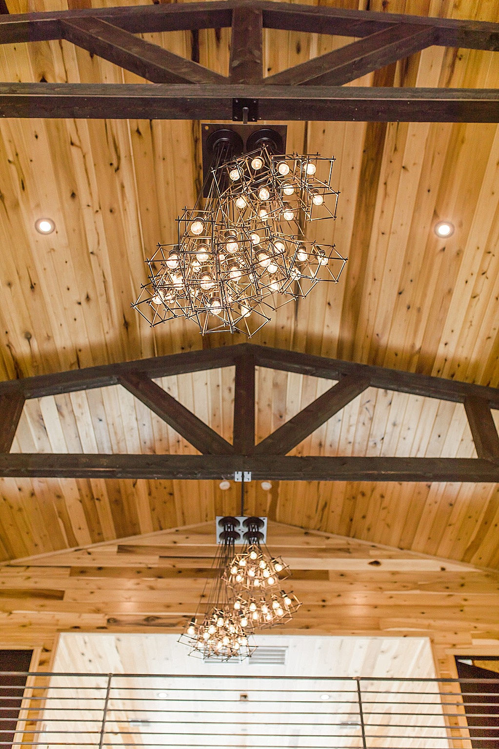 The Barn at Swallows Eve Wedding venue Photos by Allison Jeffers Photography 0009