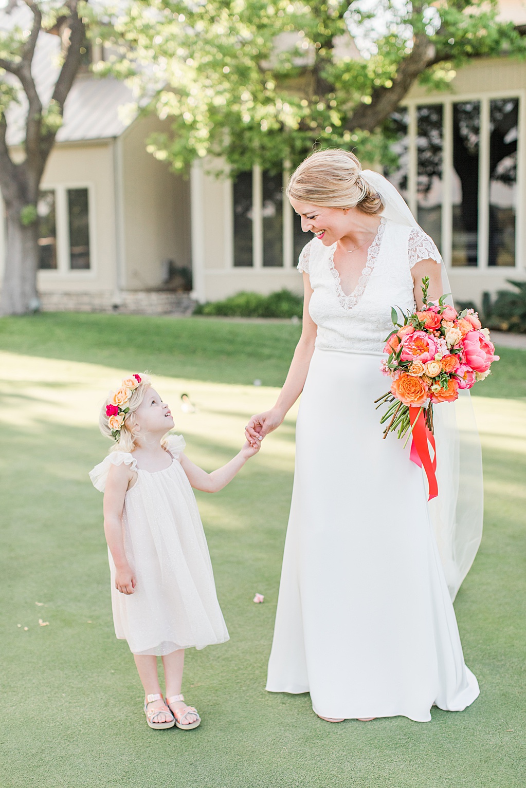 A floral watercolor spring wedding at The Riverhill Mansion and Country Club in Kerrville Texas by Allison Jeffers Wedding Photography 0000