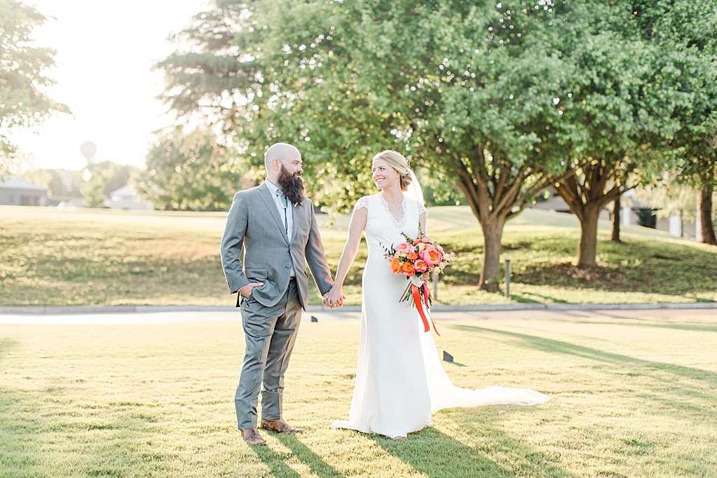 A floral watercolor spring wedding at The Riverhill Mansion and Country Club in Kerrville Texas by Allison Jeffers Wedding Photography 0074