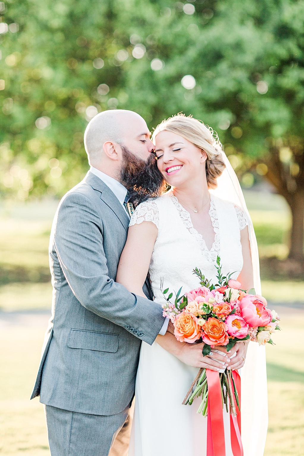 A floral watercolor spring wedding at The Riverhill Mansion and Country Club in Kerrville Texas by Allison Jeffers Wedding Photography 0085