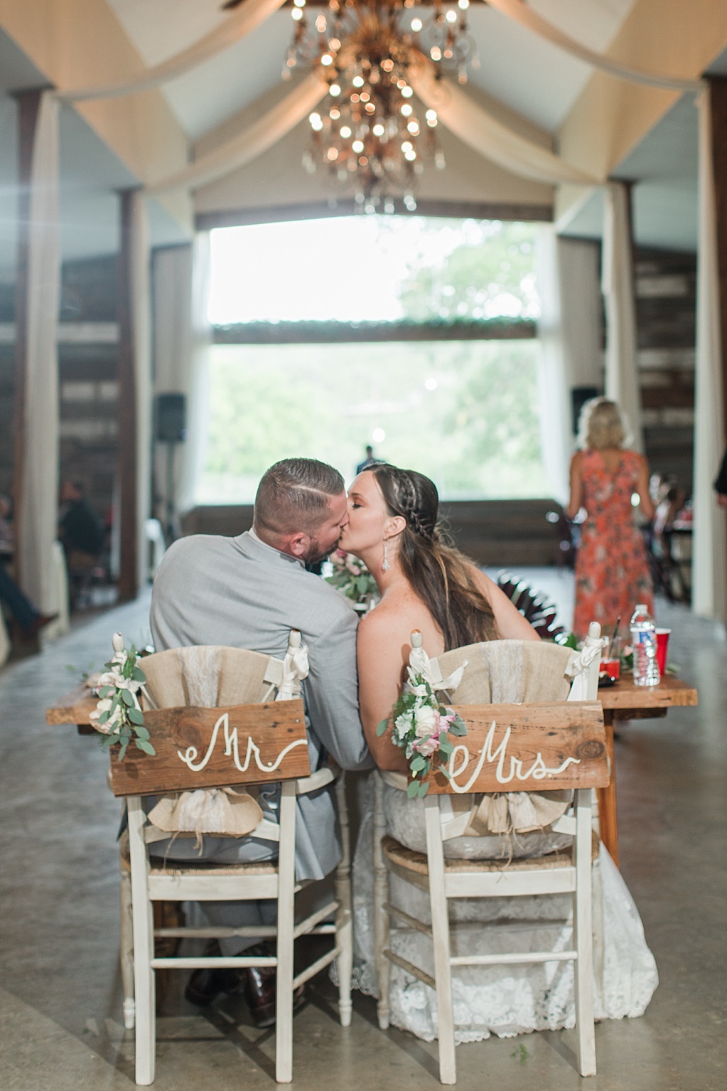 A pink and teal Summer wedding at CW Hill Country Ranch 0078