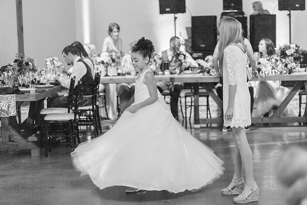 A summer wedding at The Chandelier of Gruene by Allison Jeffers Wedding Photography's Associate Photographer 0078
