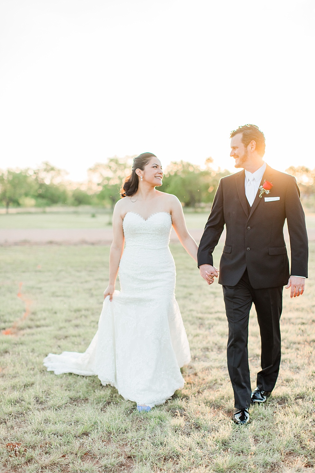intimate elopement in Fredericksburg, Texas at Messina Hof Winery by Allison Jeffers Wedding Photography 0034