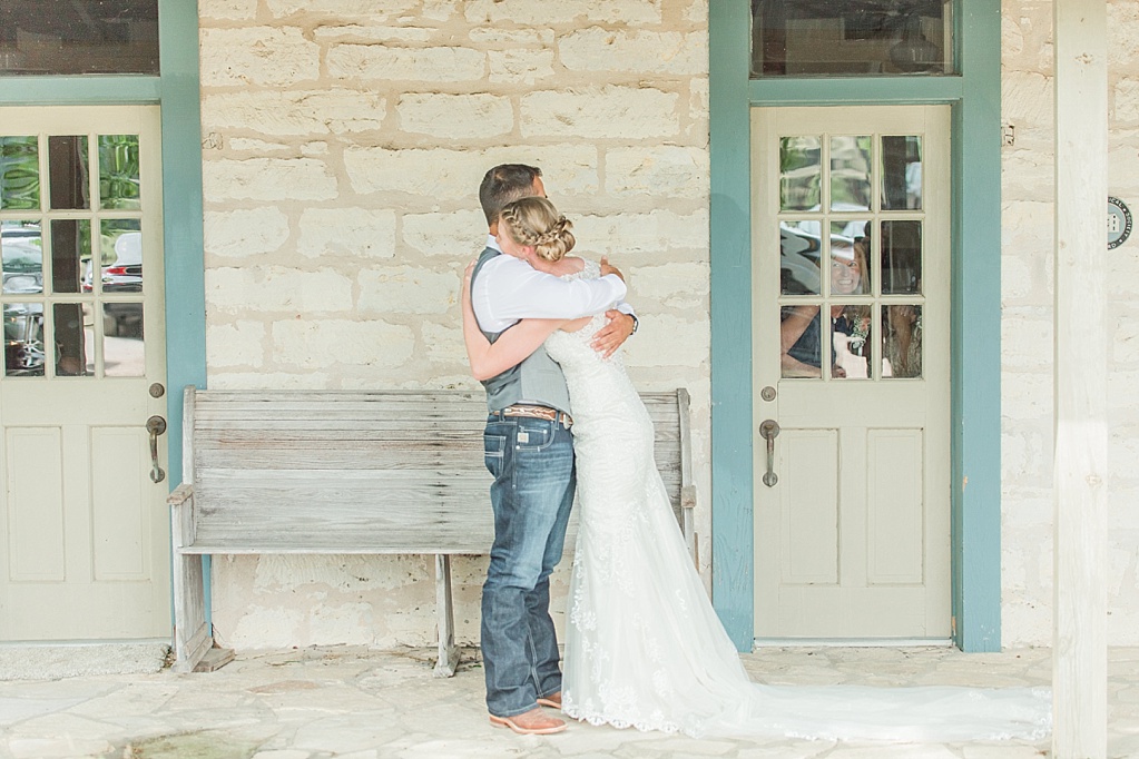 A fun summer wedding at Don Strange Ranch in Boerne Texas by Allison Jeffers Photography 0020