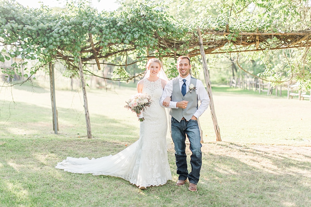A fun summer wedding at Don Strange Ranch in Boerne Texas by Allison Jeffers Photography 0076
