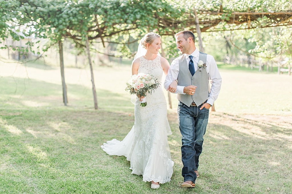 A fun summer wedding at Don Strange Ranch in Boerne Texas by Allison Jeffers Photography 0083