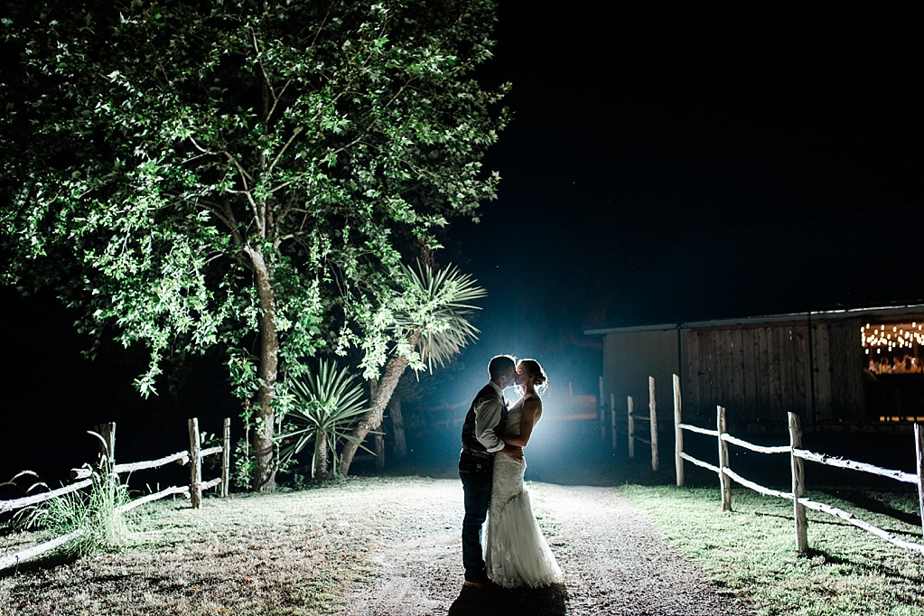 A fun summer wedding at Don Strange Ranch in Boerne Texas by Allison Jeffers Photography 0112