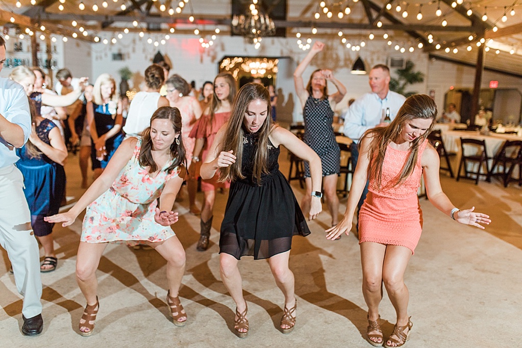 A fun summer wedding at Don Strange Ranch in Boerne Texas by Allison Jeffers Photography 0114