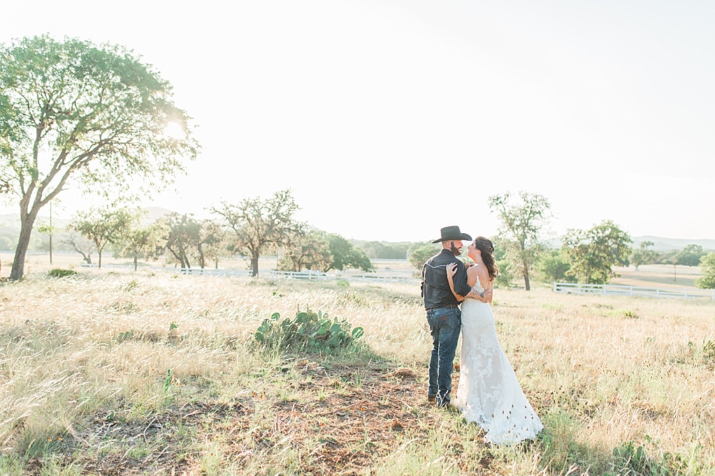 A lavender + blush summer wedding at a private ranch in Bandera Texas by Allison Jeffers Photography 0070