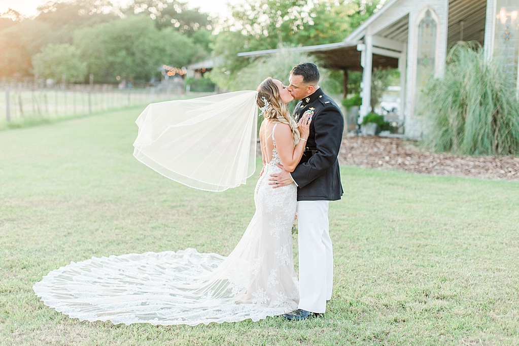 An Intimate Wedding at Gruene Estate Wedding Venue in New Braunfels, Texas by Allison Jeffers Photography 0060