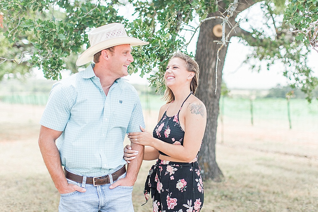a surprise proposal at 1851 vineyard in Fredericksburg, Texas by Allison Jeffers Wedding Photography 0012
