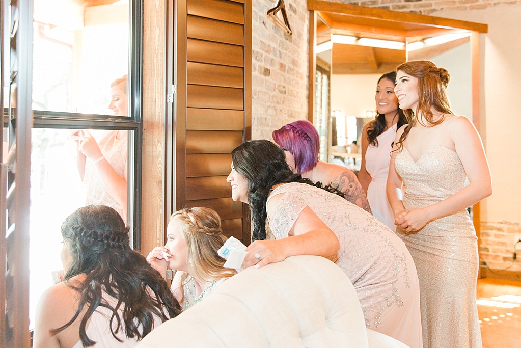 A Blush Vintage Summer Wedding at The Chandelier of Gruene in New Braunfels Texas by Allison Jeffers Photography 0022