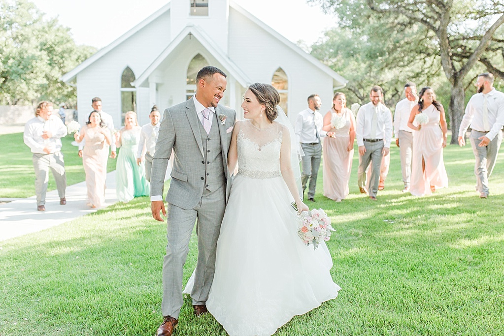 A Blush Vintage Summer Wedding at The Chandelier of Gruene in New Braunfels Texas by Allison Jeffers Photography 0084