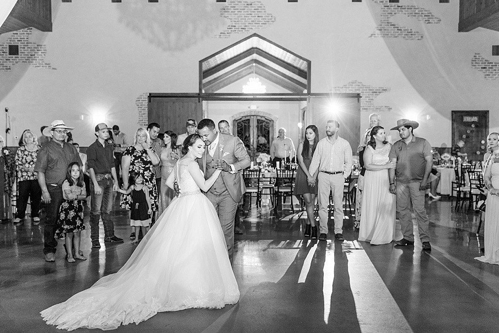 A Blush Vintage Summer Wedding at The Chandelier of Gruene in New Braunfels Texas by Allison Jeffers Photography 0148