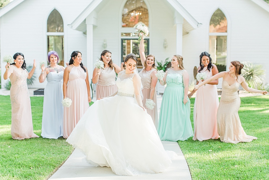 A Blush Vintage Summer Wedding at The Chandelier of Gruene in New Braunfels Texas by Allison Jeffers Photography 0174