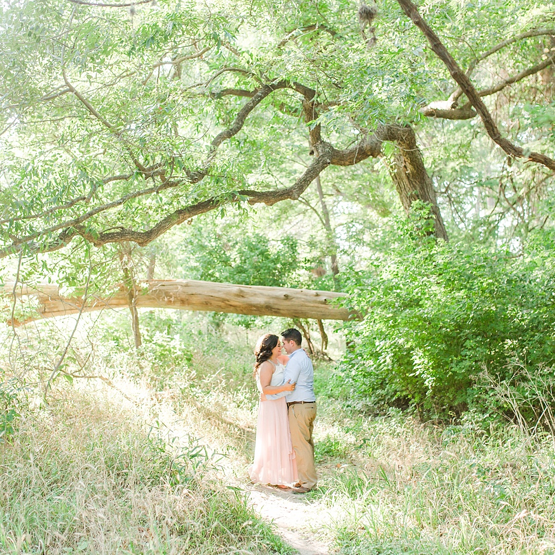 Boerne Engagment photos at Cibolo Nature Center in the heart of the Texas Hill Country 0030