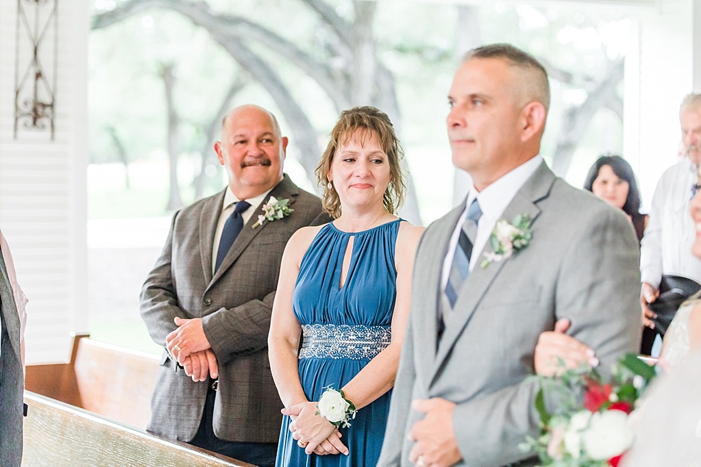 A summer wedding in New Braunfels Texas at The Chandelier of Gruene 0022