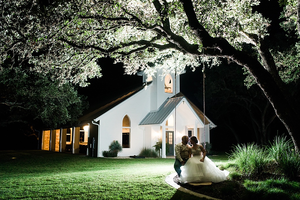 A summer wedding in New Braunfels Texas at The Chandelier of Gruene 0096