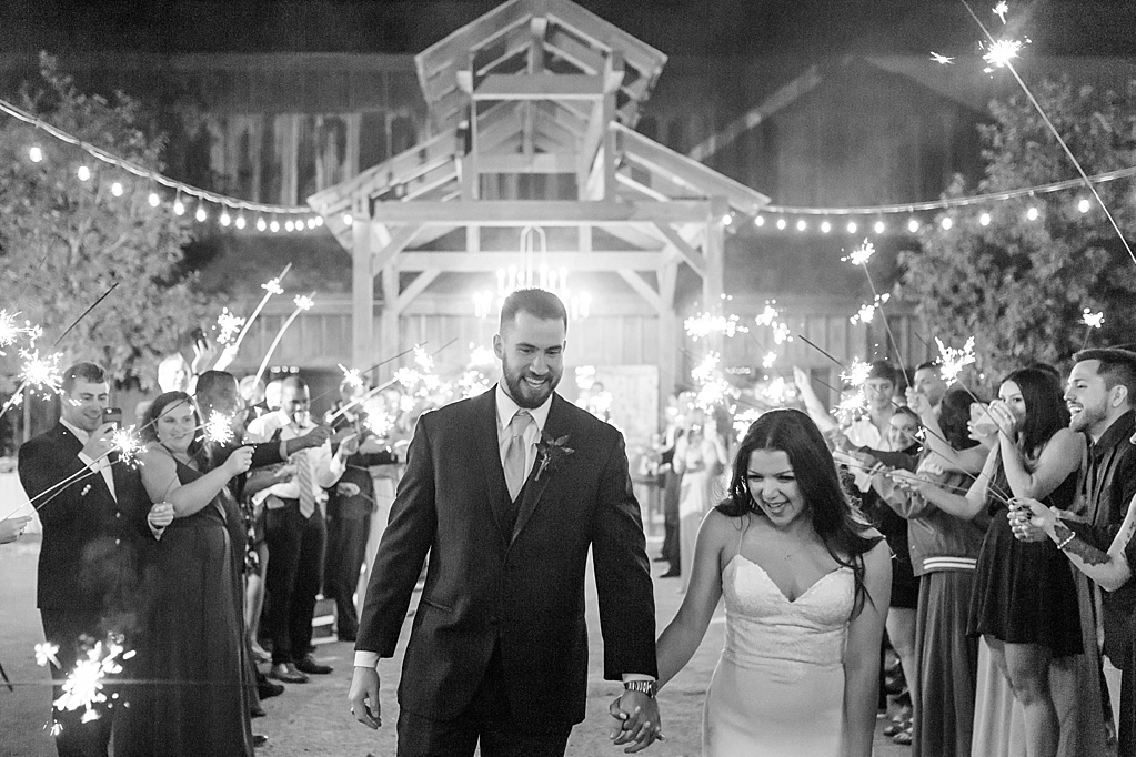 Eagle Dancer Ranch Wedding Photos by Allison Jeffers Photography 0231