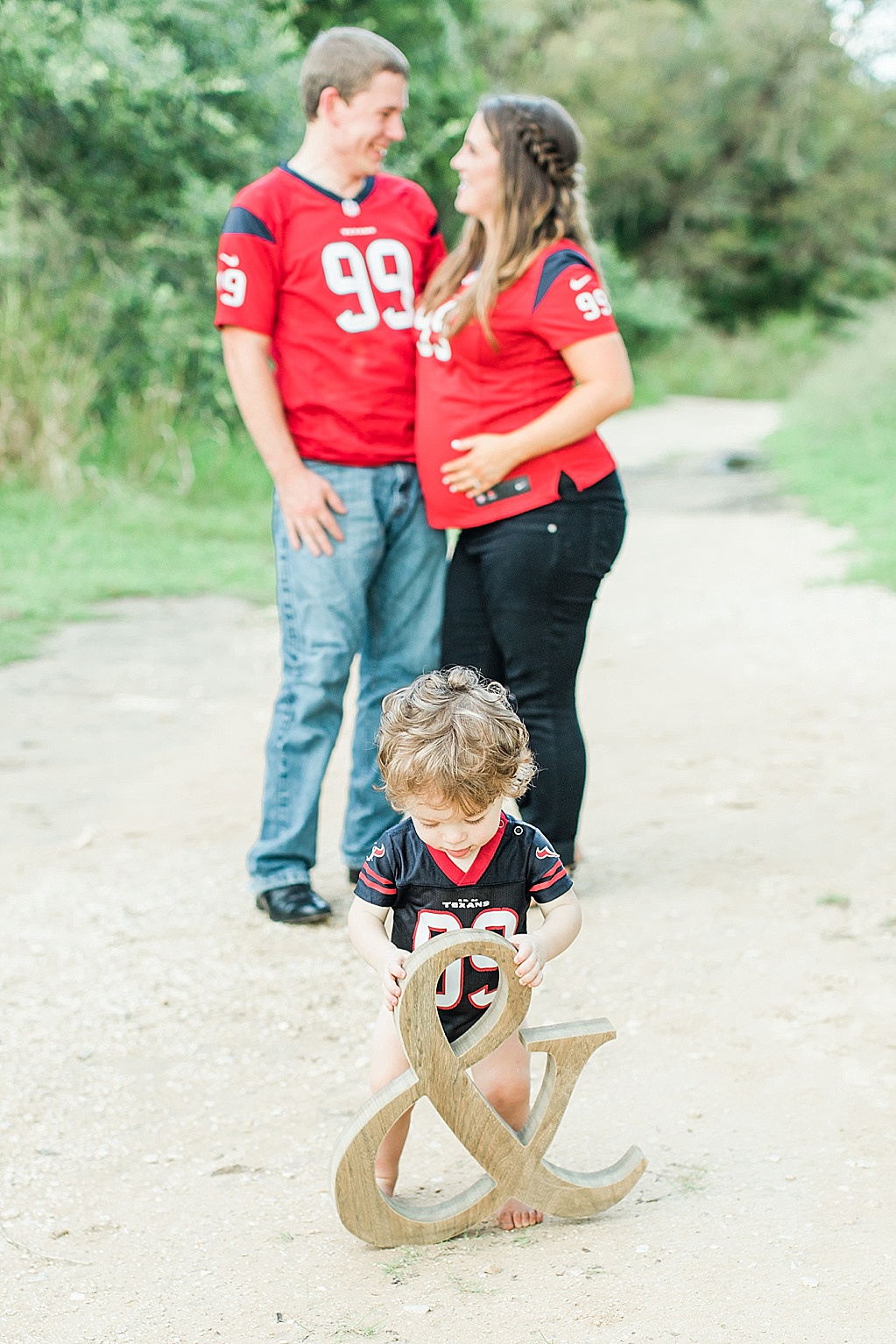 Family photo session at Cibolo Nature Center in Boerne Texas by Allison Jeffers Photography 0025