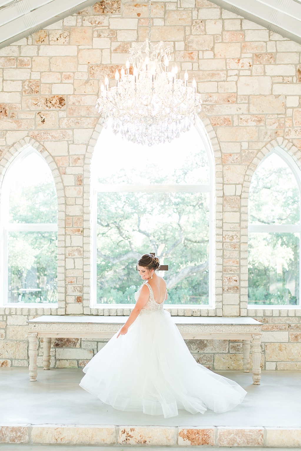 Summer Bridal Session at The Chandelier of Gruene in New Braunfels Texas 0010
