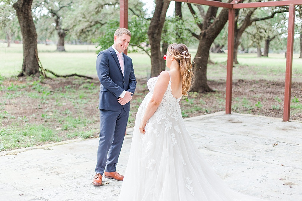 The Oaks at Boerne Wedding Photos by Allison Jeffers Photography 0021