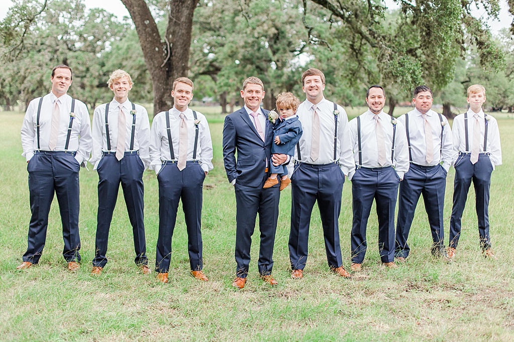The Oaks at Boerne Wedding Photos by Allison Jeffers Photography 0044
