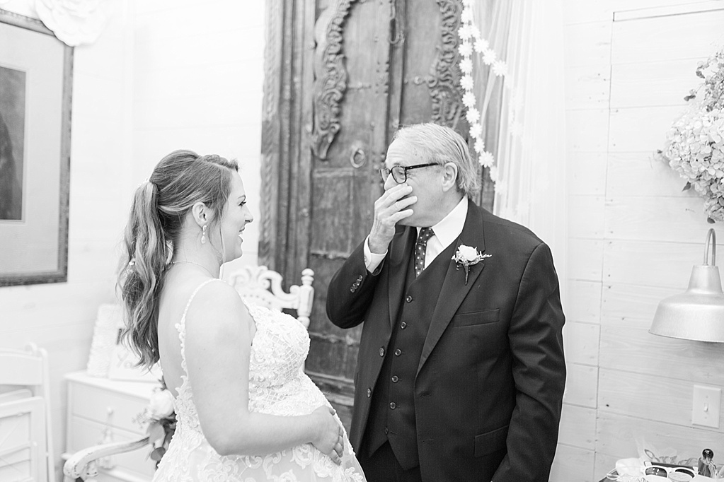 The Oaks at Boerne Wedding Photos by Allison Jeffers Photography 0053