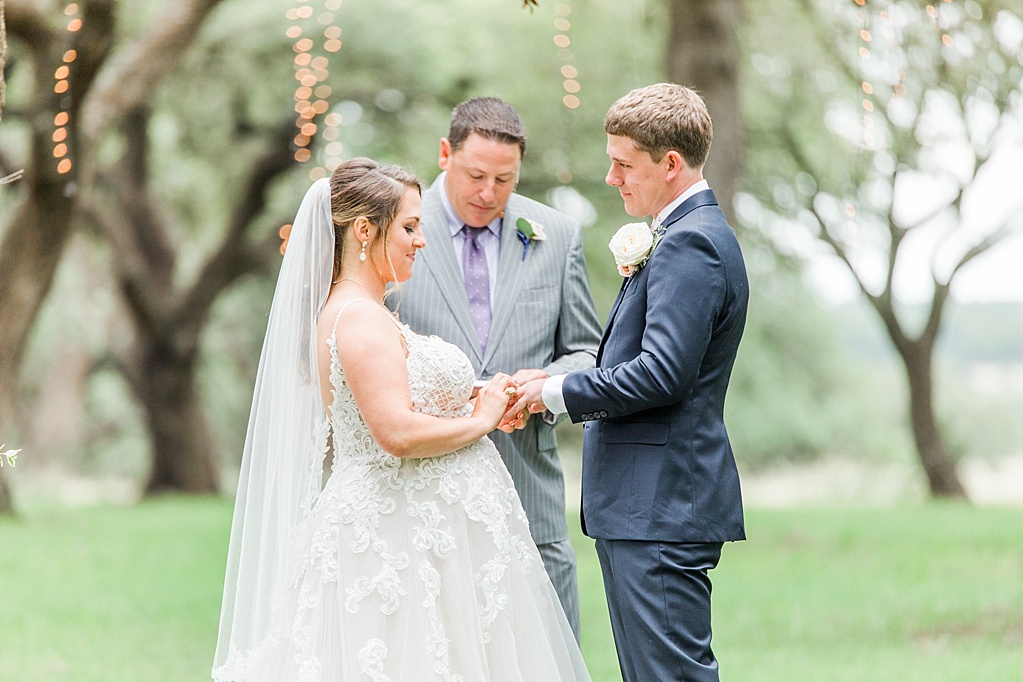 The Oaks at Boerne Wedding Photos by Allison Jeffers Photography 0080