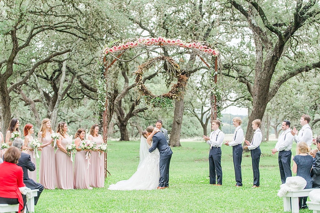The Oaks at Boerne Wedding Photos by Allison Jeffers Photography 0081