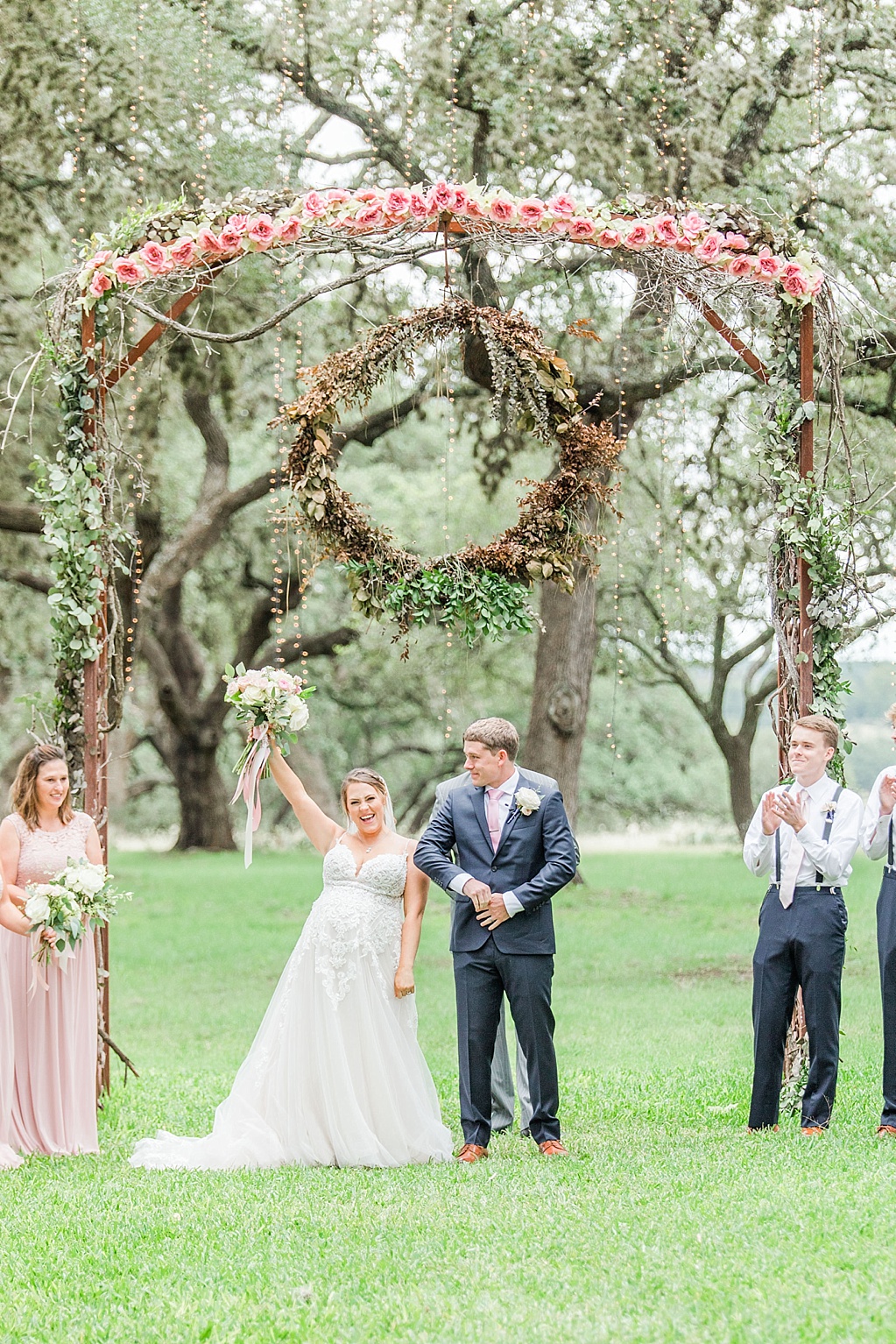The Oaks at Boerne Wedding Photos by Allison Jeffers Photography 0084