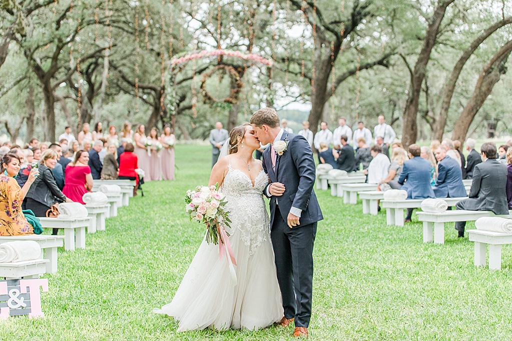 The Oaks at Boerne Wedding Photos by Allison Jeffers Photography 0088