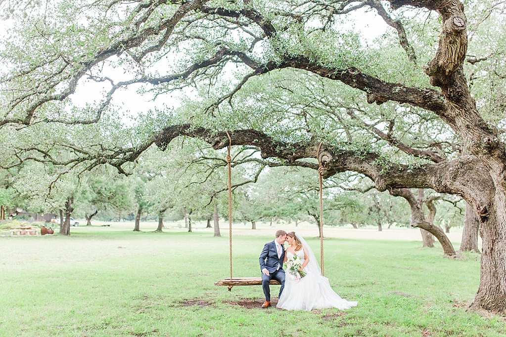 The Oaks at Boerne Wedding Photos by Allison Jeffers Photography 0096