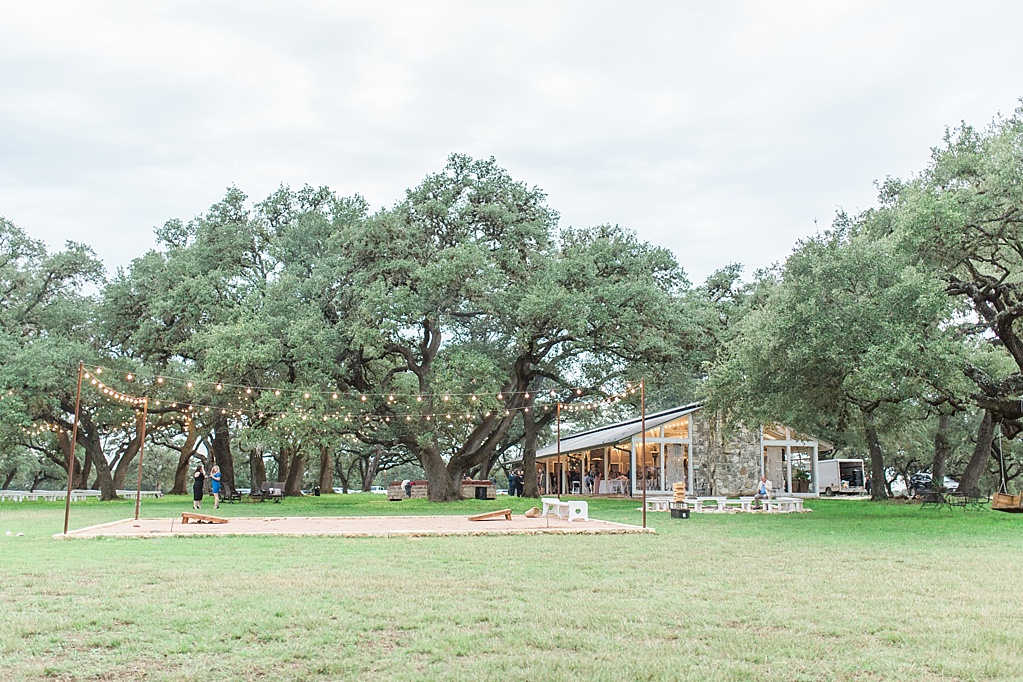 The Oaks at Boerne Wedding Photos by Allison Jeffers Photography 0114