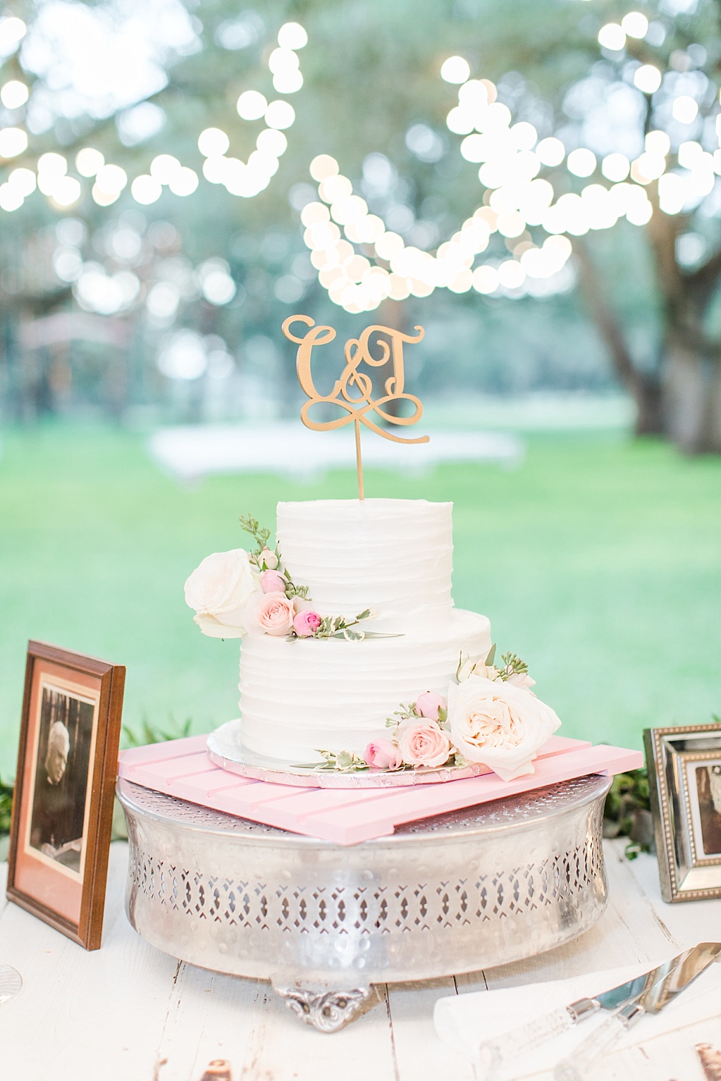 The Oaks at Boerne Wedding Photos by Allison Jeffers Photography 0116