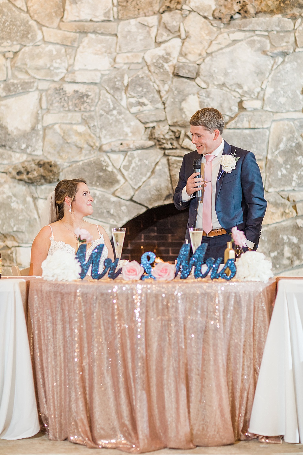 The Oaks at Boerne Wedding Photos by Allison Jeffers Photography 0127