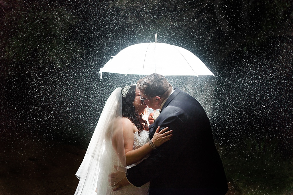 Fall rainy day Wedding at Kendall Plantation 0127