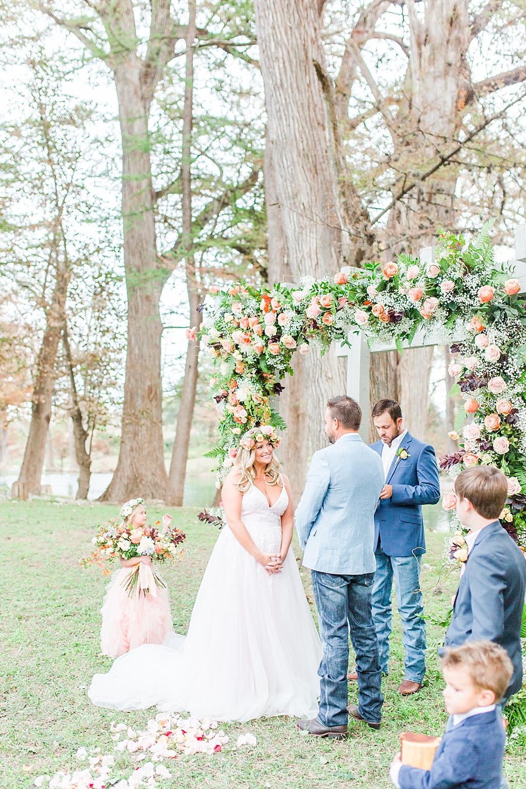 Intimate Fall wedding with over the top flowers in Utopia Texas by Allison Jeffers Photography 0045