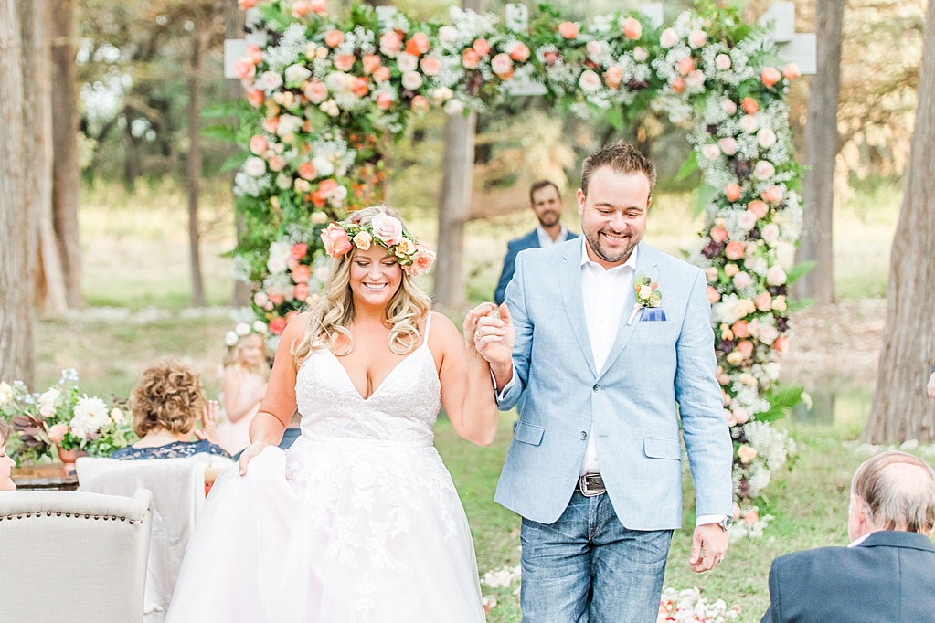 Intimate Fall wedding with over the top flowers in Utopia Texas by Allison Jeffers Photography 0071