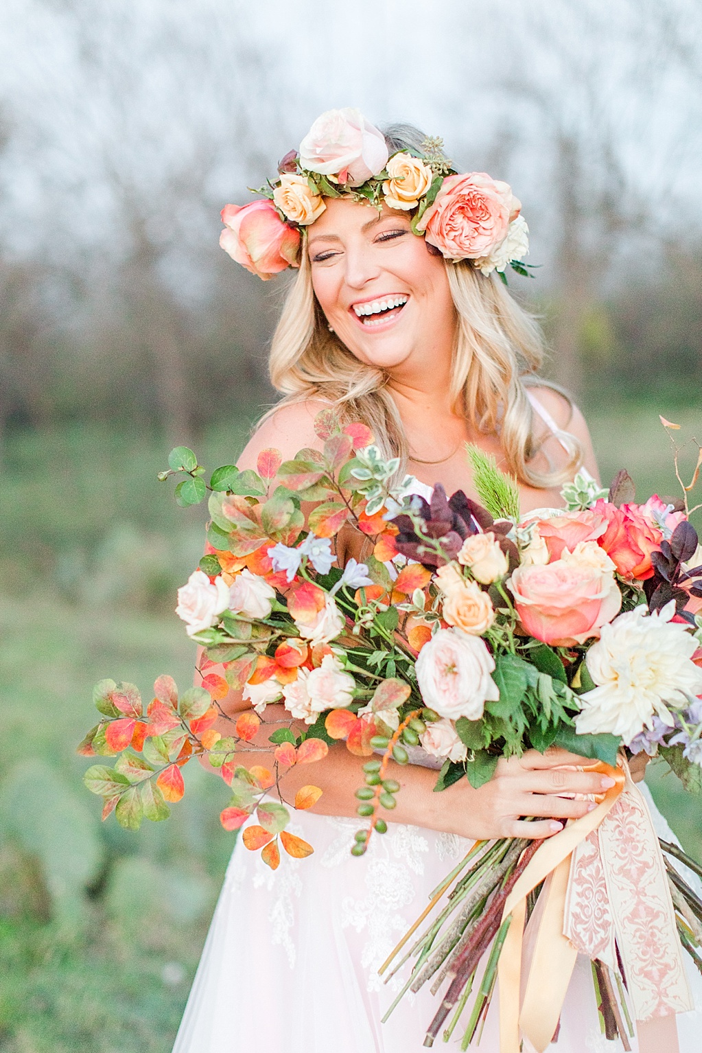 Intimate Fall wedding with over the top flowers in Utopia Texas by Allison Jeffers Photography 0097