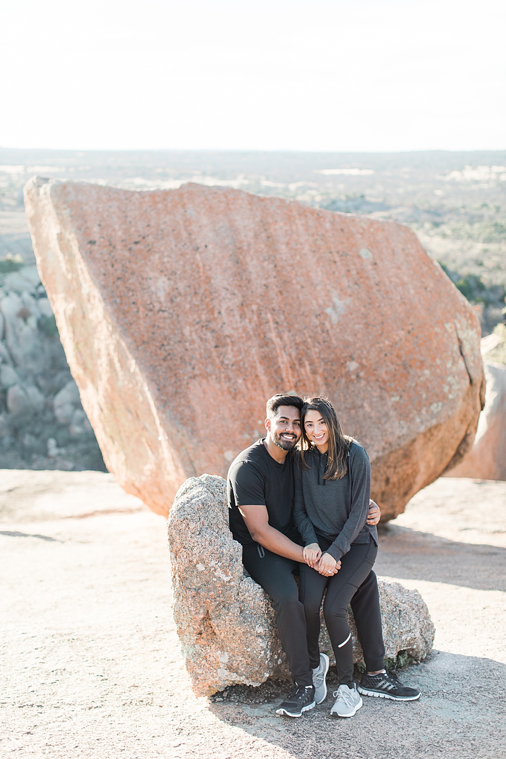 Enchanted Rock Proposal in Fredericksburg Texas by Allison Jeffers Wedding Photography 0023