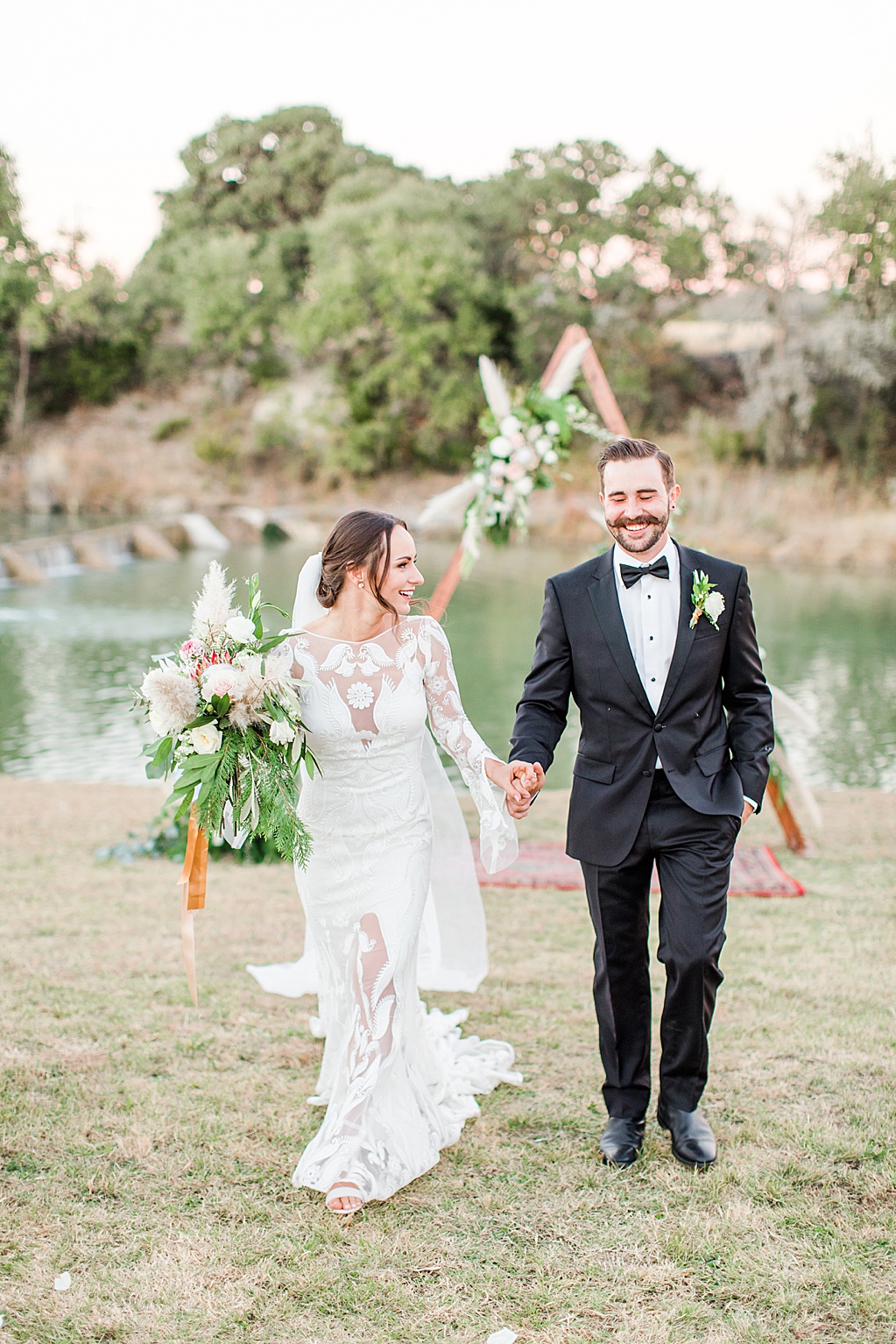 Hill Country Wedding at Turtle Creek Olive Grove wedding venue in Kerrville Texas by Wedding Photographer Allison Jeffers 0112