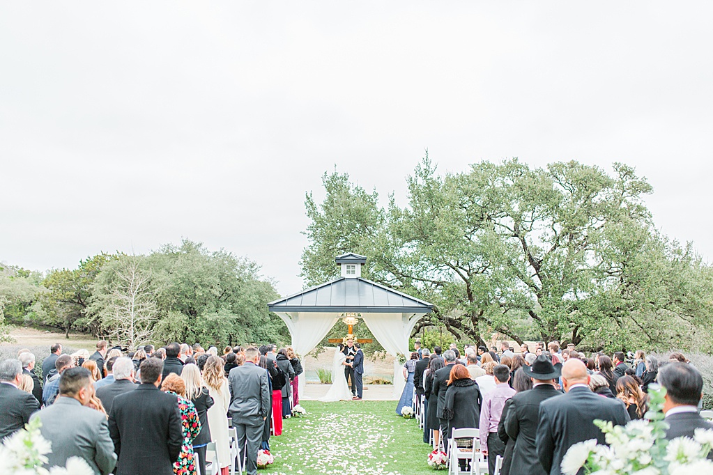 Winter Wedding at Kendall Plantation Hill Country Wedding Venue by Allison Jeffers Photography 0076
