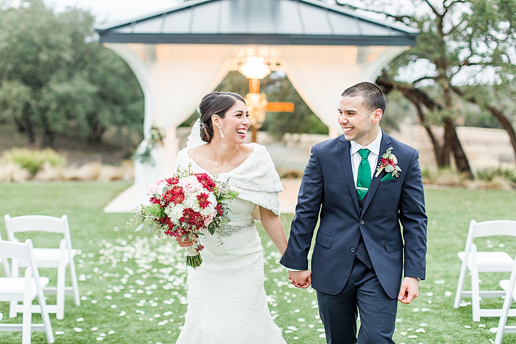 Winter Wedding at Kendall Plantation Hill Country Wedding Venue by Allison Jeffers Photography 0128