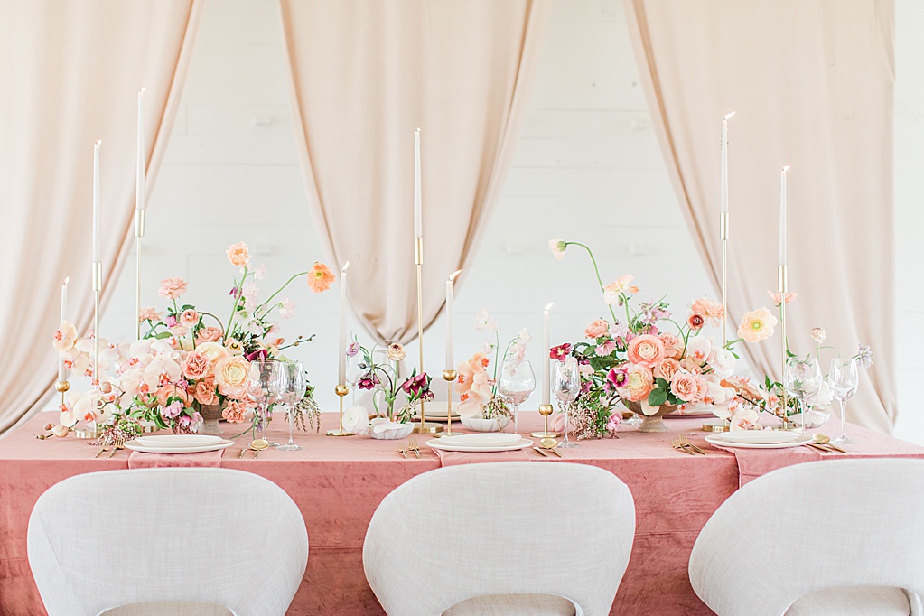 Blush mauve peach and coral wedding inspiration at Prospect House in Dripping Springs Texas wedding venue by Allison Jeffers Photography 0003